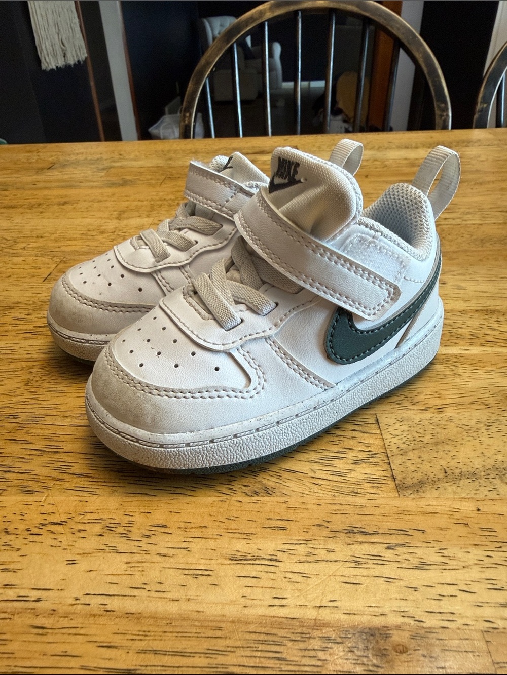 Nike Kids White Sneakers with Green Swoosh - Velcro & Lace